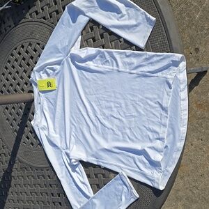 All in Motion TARGET M White Fitted Long Sleeve Tee NWT